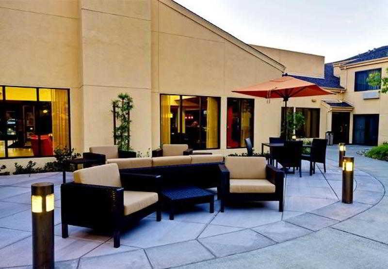 Courtyard By Marriott Vacaville Exterior photo